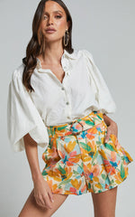 Amalie The Label - Noemie Linen Blend High Waisted Belted Tailored Shorts in Manhattan Print