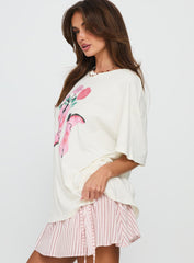 Lassie Girl Oversized Graphic Top Cream