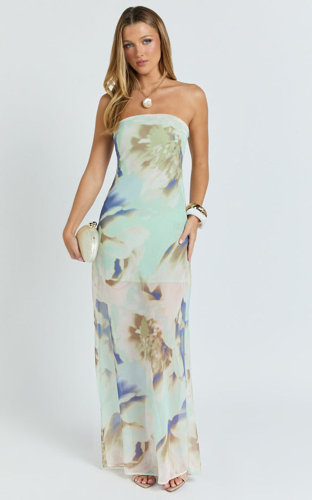 aquamarine maxi dress Adiana Perfect for beachside dinners Color:CHECKERED STRIPES OFF-WHITE Collared Button front White YGroup_parkway-maxi